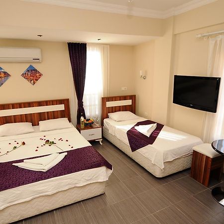 Feryil Li̇Man Hotel Fethiye Exterior photo